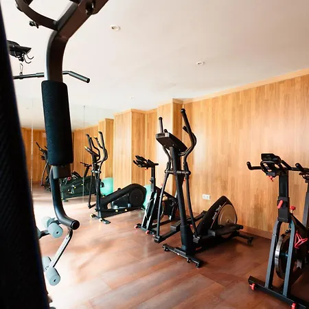 Apartment Dream Experience In Elviria: Luxury Property Close To Beaches, Restaurants And Golf Courses Marbella